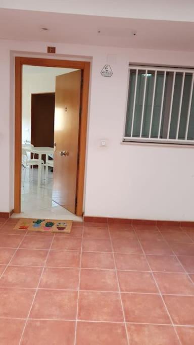 Toto&Koko Apartment Дения Экстерьер фото